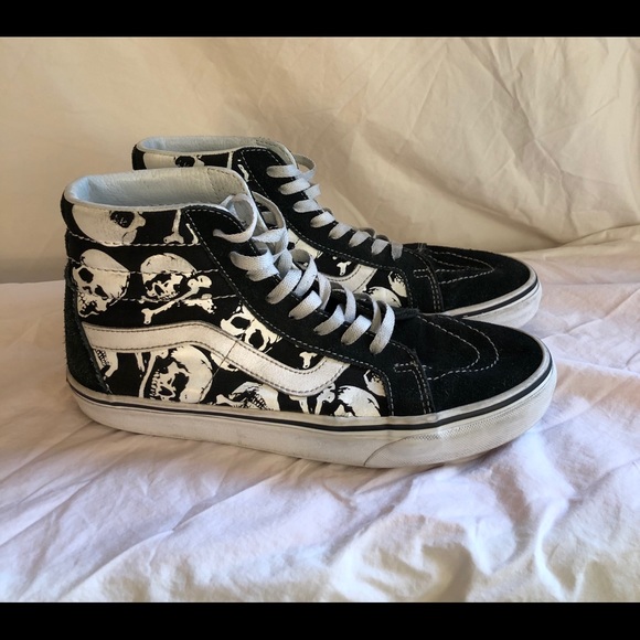 vans skull high tops